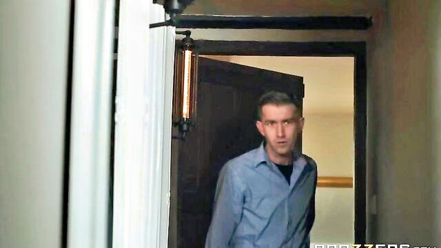 sarah vandella - sarah vandella bravazzer