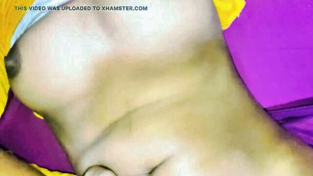 park me ghumne aai laddki kissing : romantic2003