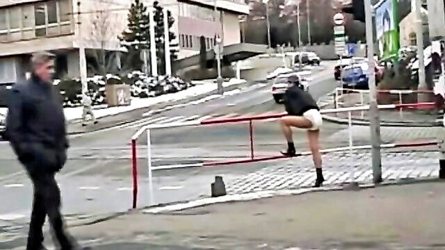 dany diapered in public