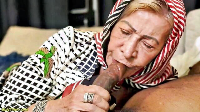 bizarre, ebony, grannies - drilling old grannys ass porn