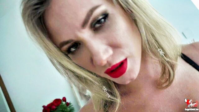 angel the dreamgirl, newest, big - angel the dreamgirl cleavage