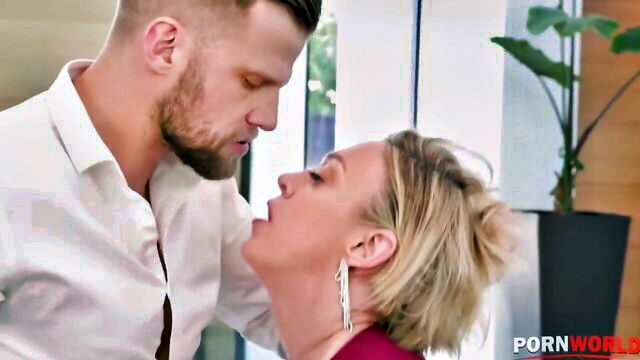 Dee Williams - cougar dee williams ass pounding