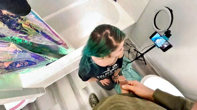 alleybite - cock to mouth with alleybite