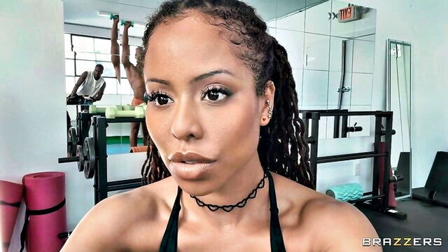 Kira Noir, Goldey, Mazee The Goat, Alex Mack, Lawson Jones, Max Fills - fitness influencer kira noir gym broallenge Brazzers