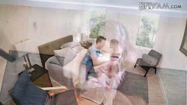 stepbrother shocked wet pussy : Spy Fam