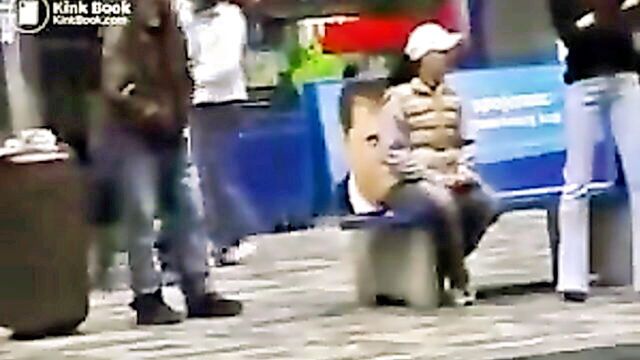 wet jeans publicvoiding jeans : Scat Porn Transgender10