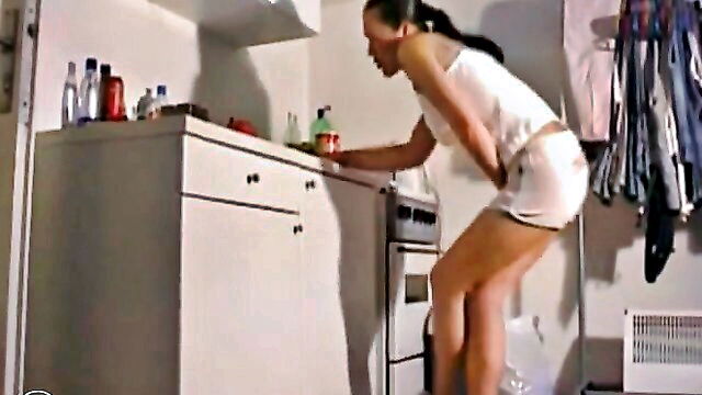 dany shorts accident kink