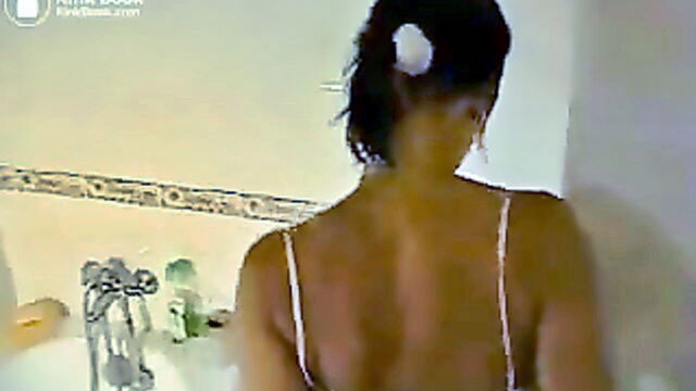 dany pooping mess bathroom