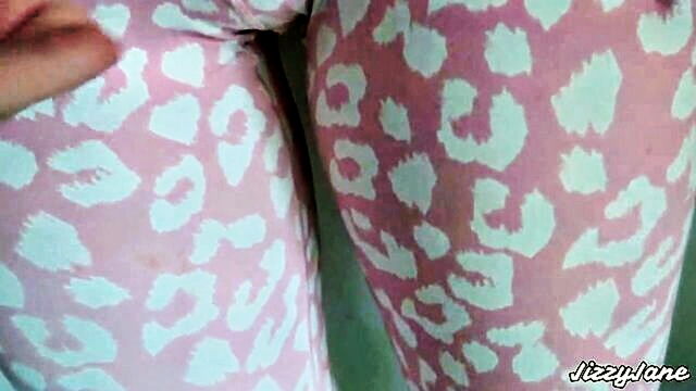 fitness babe jizzyjane