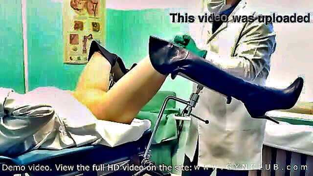 nurse gyno exam : Gynman