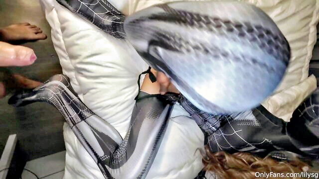 singapore lily - costumed singapore lily gets cumshot