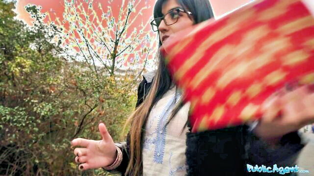 aaliyah yasin - aaliyah yasin giant melons public plumpling