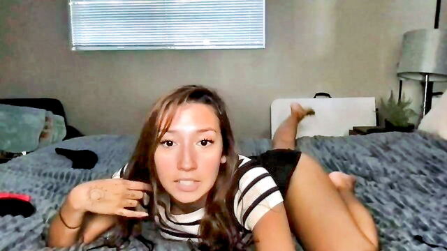 ursweetestlilly - ursweetestlilly chaturbate porn