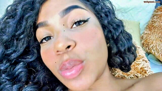 estefy arroyo - curly estefy arroyo breastfeeding