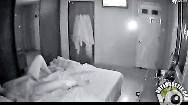 housewife, fingering, desperate - housewife fingering her pussy