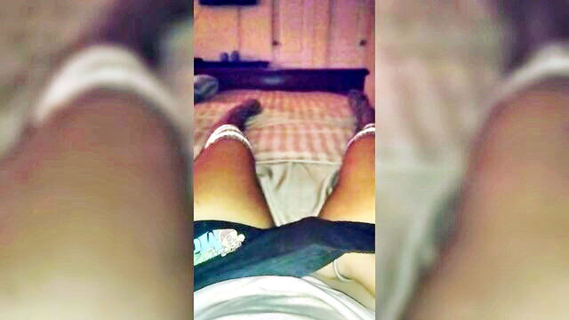 annaxnasty - filthy talking sluts pussy play