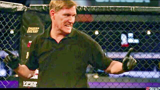 juan lucho - digital playground gym fight