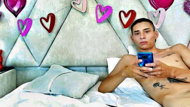 zoelucas - zoelucas chaturbate porn