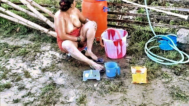 outdoor bath bedroom sex