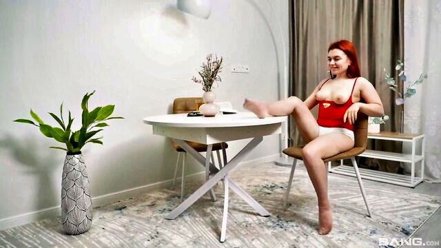 teen, solo girl, redhead - fessa lux reddit peach