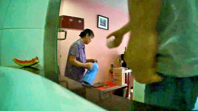 flashing maid, hotel, flashing hotel maid - hotel maid flash
