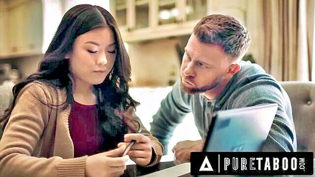 Slimthick Vic, Seth Gamble, Lulu Chu - lulu chus risqué encounter with her pervy roommate and a slim thick girl PureTaboo