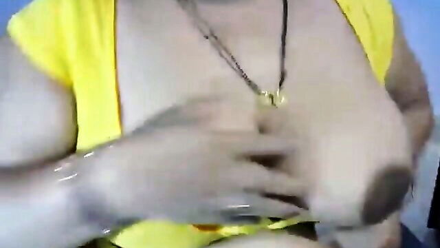 boob show, aunty, big boobs - big aunty huge boobs sex