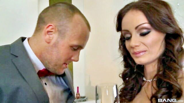 abbie cat, sophie lynx - double penetration porn with Sophie Lynx