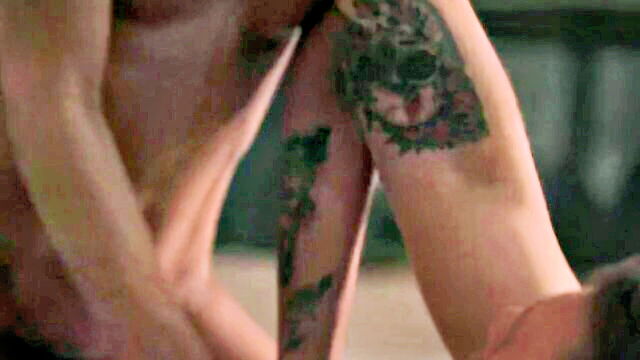 Scarlit Scandal, Oliver Flynn - one more round promise sex