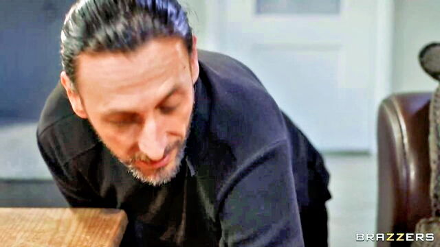 emma leigh first threesome