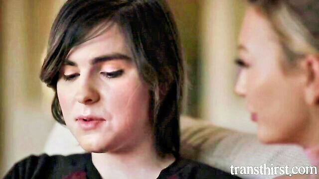 adele hollywood Ella Hollywood Adira Allure : TransThirst