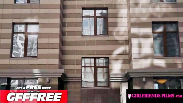 sarah jessie, alexa payne - girlfriends seductive 69