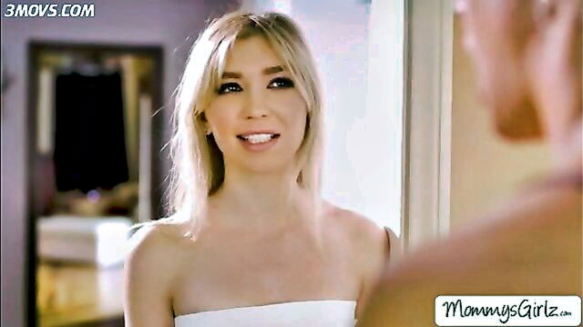 stepmom mackenzie lick teens