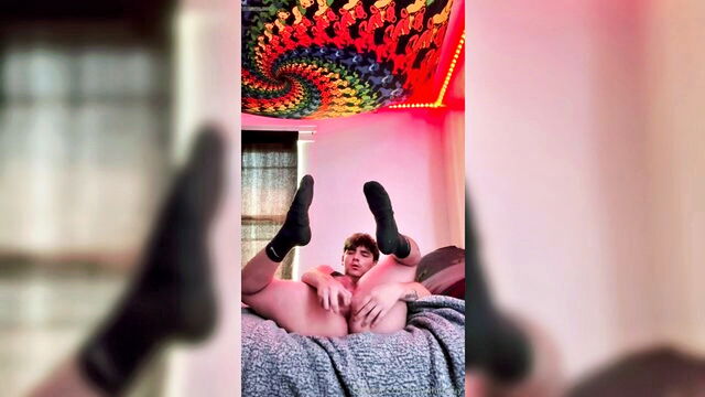 hung, webcam, tiktok - tiktoker huge cumshot