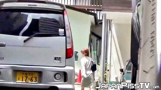 asian piss puddle spycam : Piss Japan TV