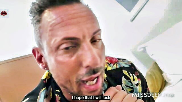 lara de santis - classy lara de santisCheating Video