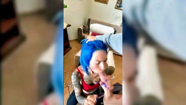 pompino amatoriale, sborrata in faccia, coppia italiana - italian cock too big