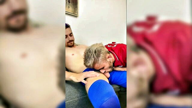 bigdick, twink, gay - football kit slit slit blowjob