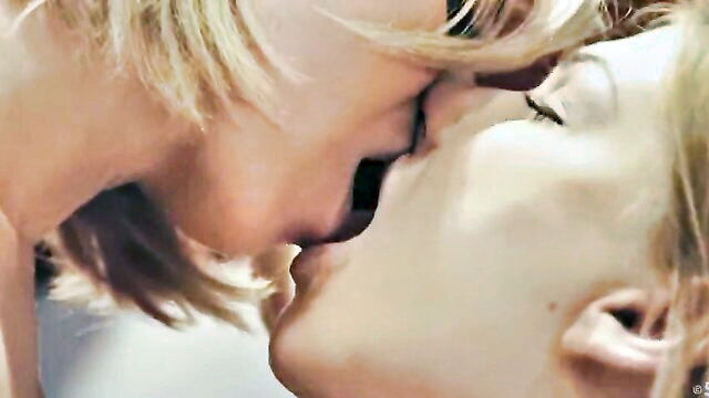 lucy heart, vicky love - lãÊ Lydiaidy romantic sex