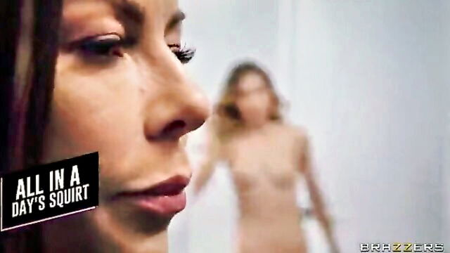 britney amber - strapped lesbo sex with britney amber