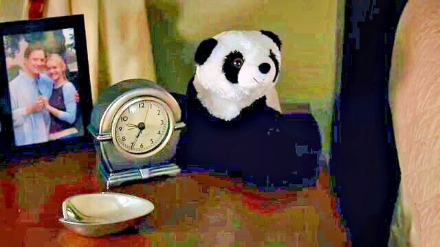 amber valletta - amber valletta belisa scene