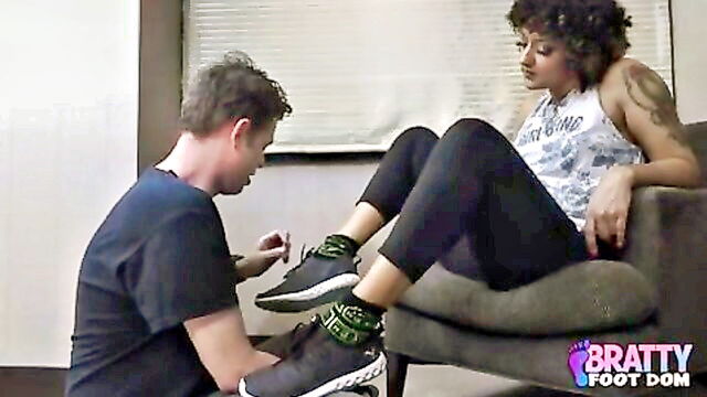 Daisy Ducati - foot fetish daisy ducati