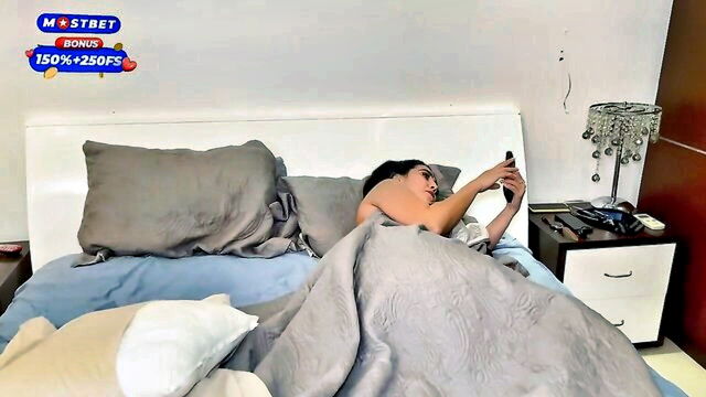 sarah black - latina ass threesome