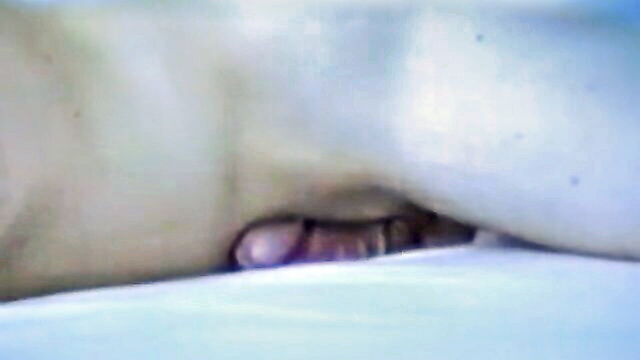 man, amateur, twink - man humps and cums in HD