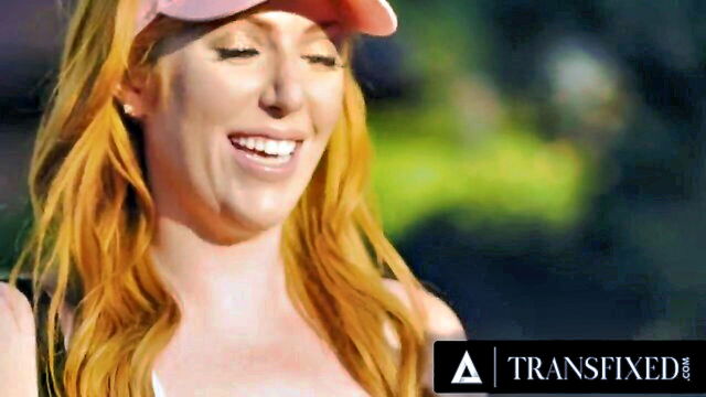 lauren phillips - buxom milf tinny barebacks