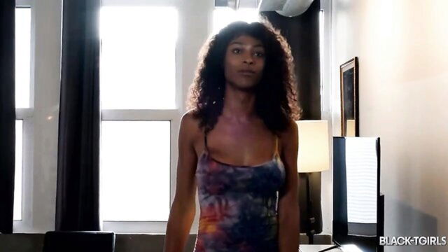 The Queen, Chris - black tgirls hd video Black TGirls