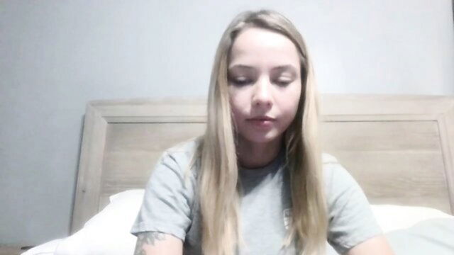 bree, chaturbate, babyfayced - niki vixen fake penis