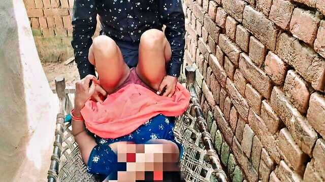 indian slut gets banged outdoors