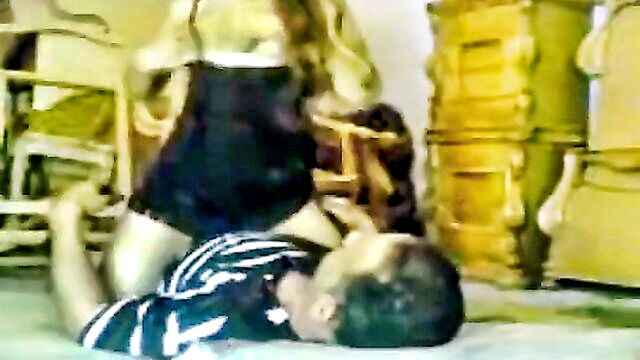 sucking, oral, hand job - milf from egypt performs oral sex and hand job but declines to kiss
