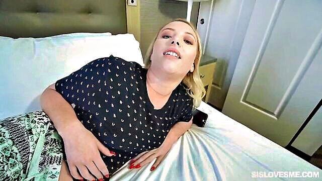Dixie Lynn - stepdaughter takes advantage for cash and sex